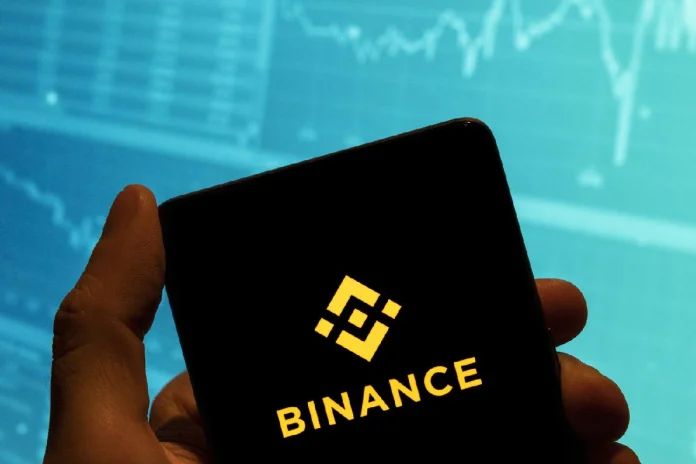 Smartphone con logotipo de la app de Binance