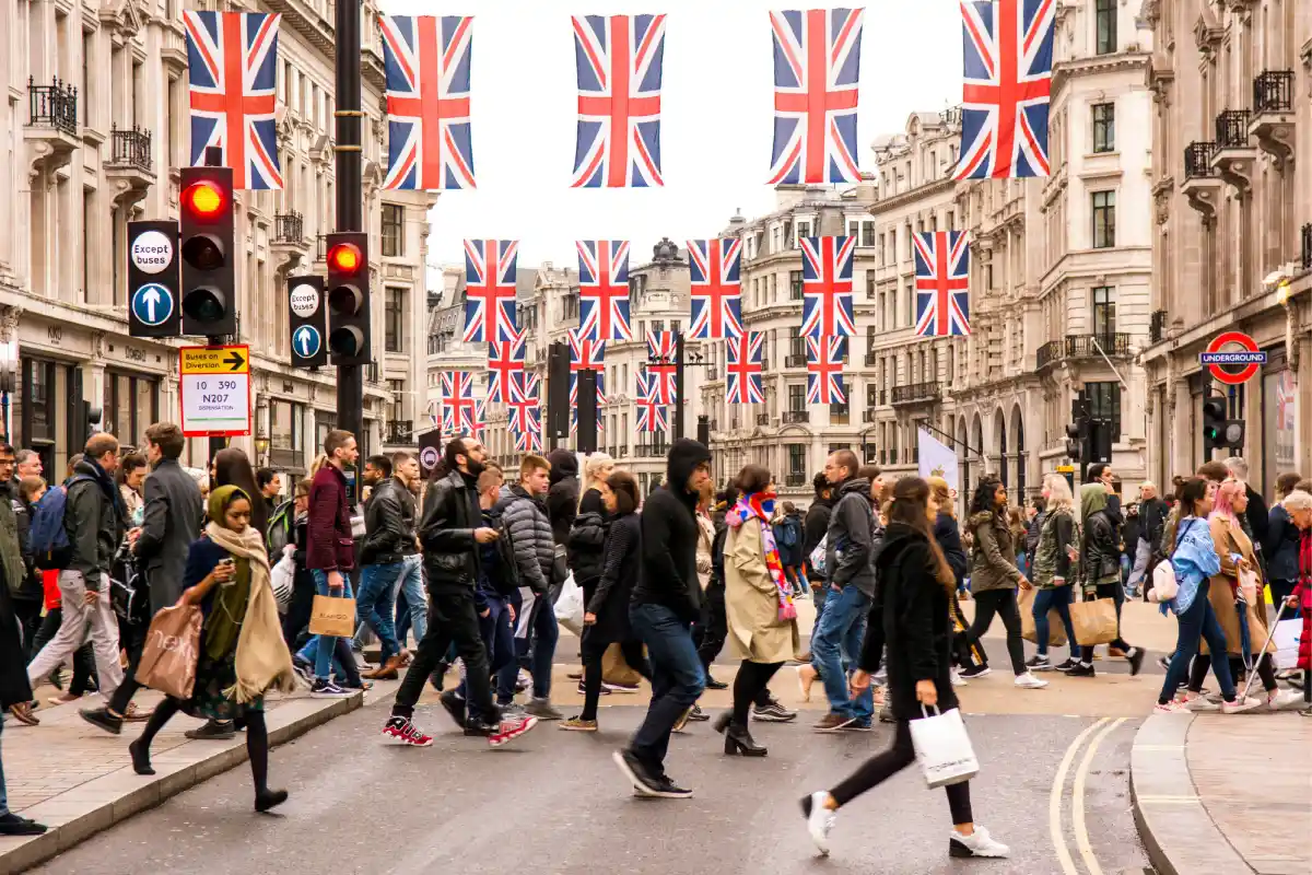 Población en las calles de Londres, Reino Unido