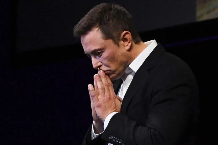 accionista demanda a tesla, elon musk preocupado
