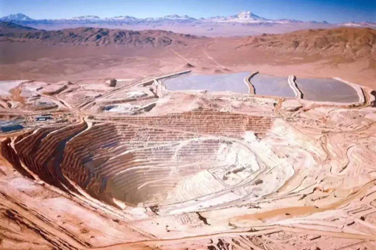 Mina de producción de cobre en China