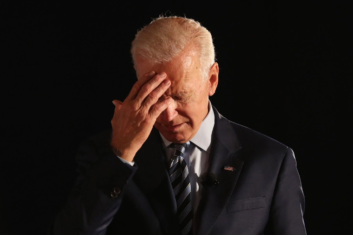 Joe Biden triste y preocupado