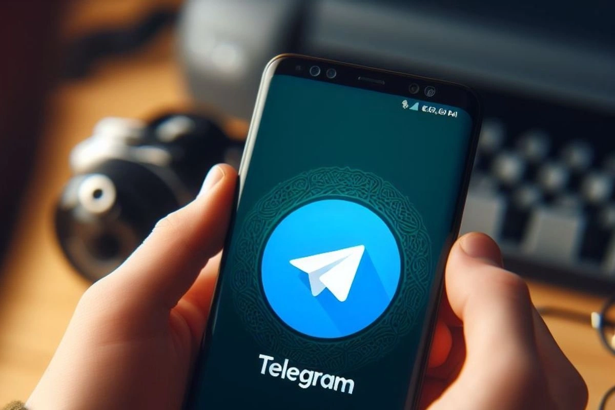 Interfaz de Telegram en smartphone