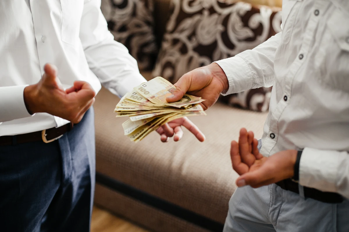 Familia y el dinero