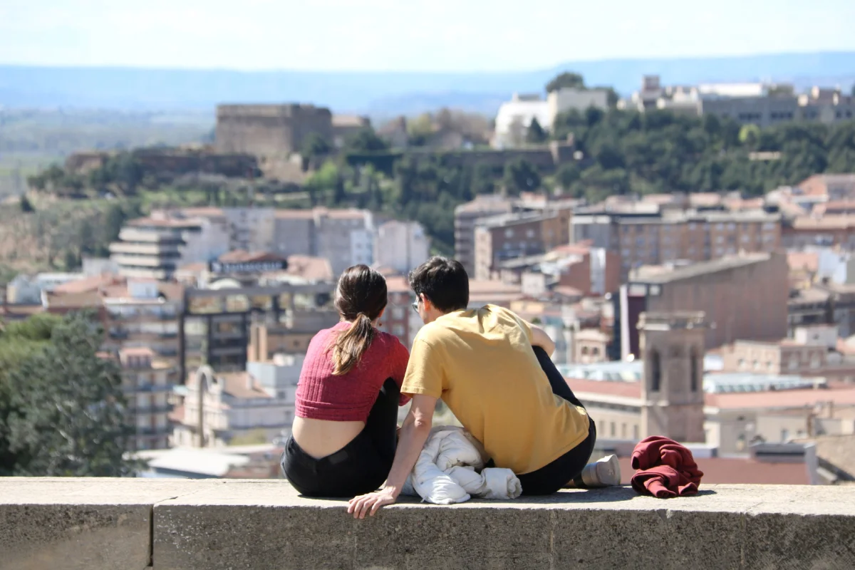 jovenes españoles