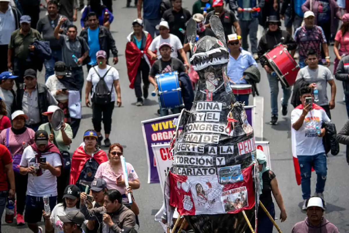 lima peru en protestas