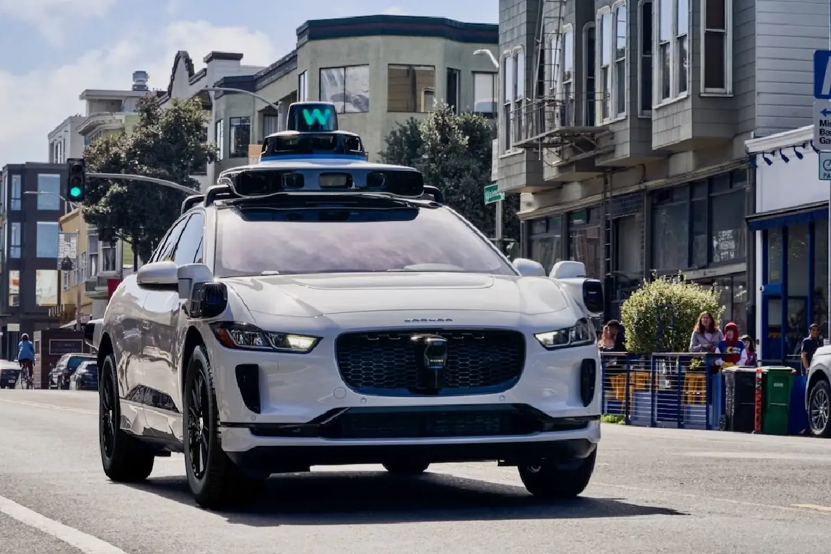 robotaxi de waymo